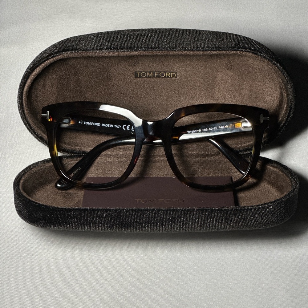 Tom Ford cheetah print FT5537-B glasses Frames.